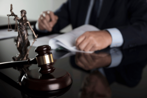 Qué preguntas hacer a un abogado penalista antes de contratarlo