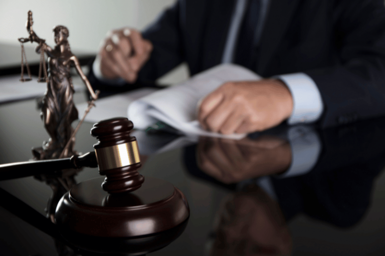 Qué preguntas hacer a un abogado penalista antes de contratarlo